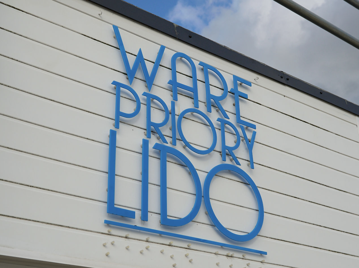 Ware Priory Lido